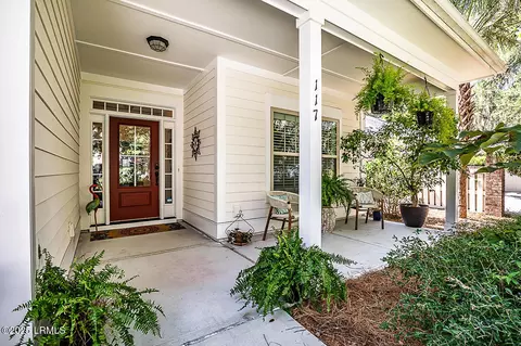 117 Locust Fence Rd, Saint Helena Island, SC 29920