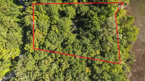 14 Blake Ln, Seabrook, SC 29940