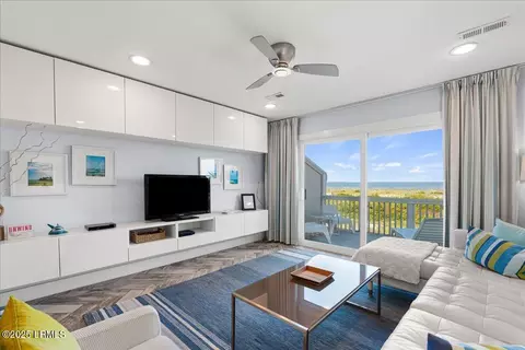 4 Harbor Dr N #K208, Saint Helena Island, SC 29920