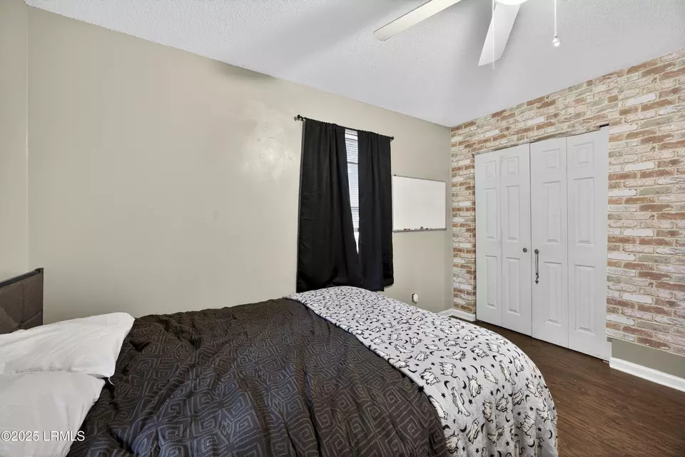 Bedroom - 32 Parker Dr, Beaufort, SC 29906 photo 3 of 7