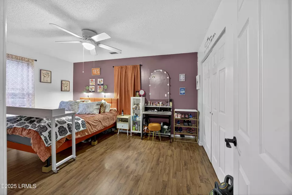 Bedroom - 32 Parker Dr, Beaufort, SC 29906 photo 5 of 7