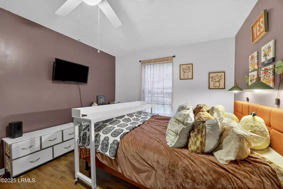 Bedroom - 32 Parker Dr, Beaufort, SC 29906 photo 7 of 7