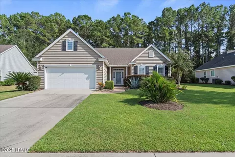 18 Greatwood Dr, Bluffton, SC 29910