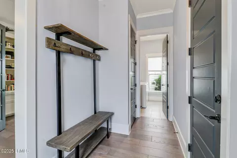 Entry Way - 302 Castaway Dr, Bluffton, SC 29910 photo 4 of 6
