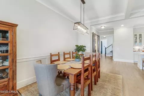 Dining - 302 Castaway Dr, Bluffton, SC 29910 photo 3 of 3