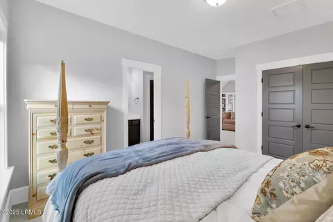 Bedroom - 302 Castaway Dr, Bluffton, SC 29910 photo 8 of 9