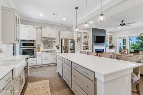 Kitchen - 302 Castaway Dr, Bluffton, SC 29910 photo 1 of 5