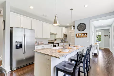 582 Blue Jay Ln, Okatie, SC 29909