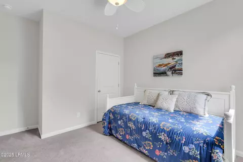 Bedroom - 89 Cedar View Cir, Bluffton, SC 29909 photo 7 of 8