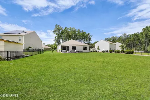 Exterior - 89 Cedar View Cir, Bluffton, SC 29909 photo 11 of 19