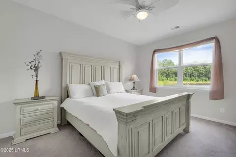 Bedroom - 89 Cedar View Cir, Bluffton, SC 29909 photo 3 of 8