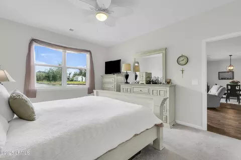 Bedroom - 89 Cedar View Cir, Bluffton, SC 29909 photo 4 of 8