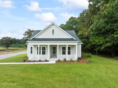 36 Tuscarora Ave, Beaufort, SC 29907