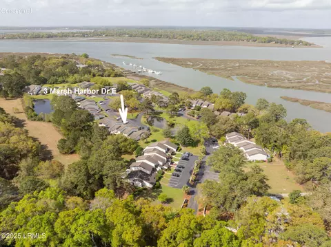 3 Marsh Harbor Dr #E, Beaufort, SC 29907