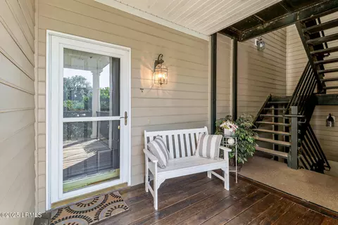 Exterior - 5 Crescent Point Dr #B, Bluffton, SC 29910 photo 9 of 14