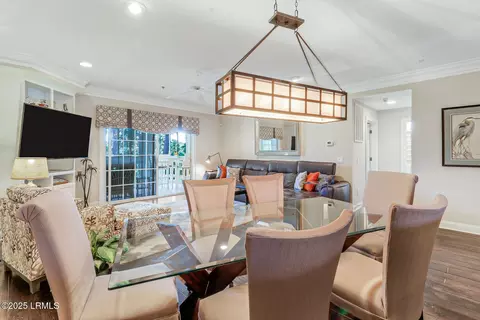 5 Crescent Point Dr #B, Bluffton, SC 29910