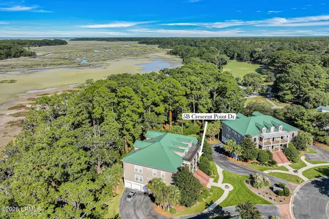 View/Area - 5 Crescent Point Dr #B, Bluffton, SC 29910 photo 7 of 10