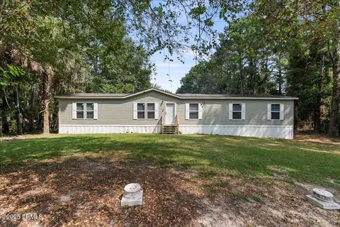 27 Delaney Cir, Seabrook, SC 29940