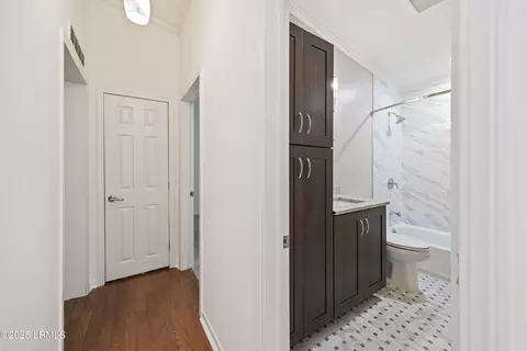 Entry Way - 65 River Tree Cir, Bluffton, SC 29910 photo 6 of 7
