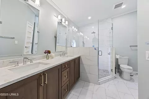 Bath - 65 River Tree Cir, Bluffton, SC 29910 photo 2 of 5