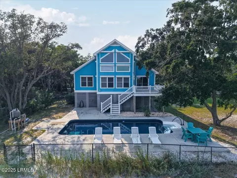 183 Sea Pines Dr, Saint Helena Island, SC 29920