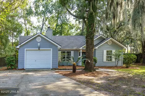 29 Ardmore Ave, Beaufort, SC 29907