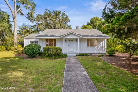 803 Lafayette St, Beaufort, SC 29902