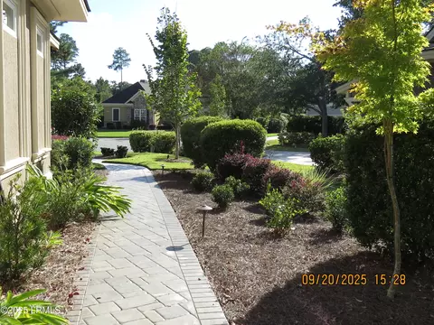 Exterior - 6 Caravelle Ct, Bluffton, SC 29909 photo 9 of 9
