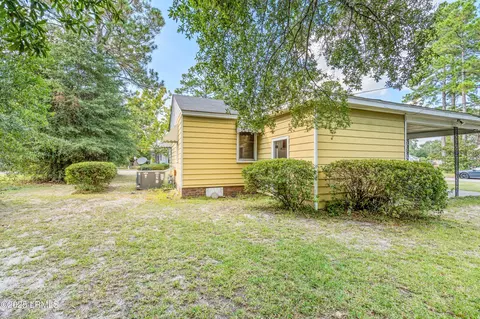 Exterior - 501 Shaw Dr, Hampton, SC 29924 photo 3 of 3