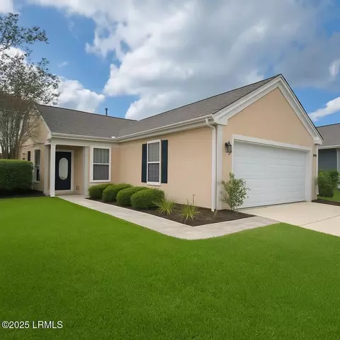 1 Pomegranate Ln, Bluffton, SC 29909
