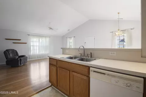 6 E Morningside Dr, Bluffton, SC 29910 photo 11