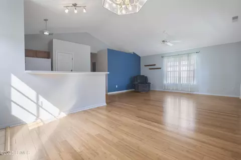 6 E Morningside Dr, Bluffton, SC 29910 photo 5