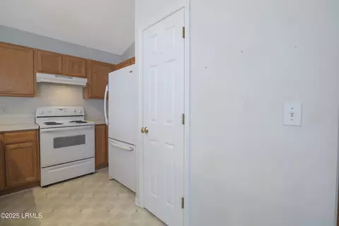 6 E Morningside Dr, Bluffton, SC 29910 photo 9