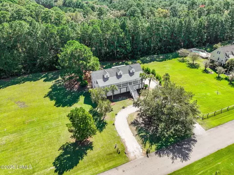 29 Bermuda Inlet Dr, Saint Helena Island, SC 29920