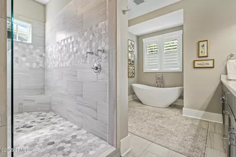 Bath - 84 Lancaster Blvd, Bluffton, SC 29909 photo 4 of 9