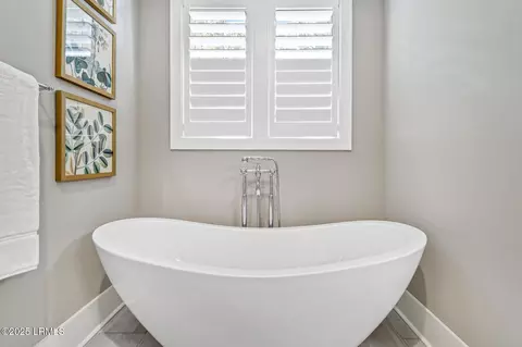 Bath - 84 Lancaster Blvd, Bluffton, SC 29909 photo 5 of 9