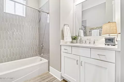 Bath - 84 Lancaster Blvd, Bluffton, SC 29909 photo 8 of 9