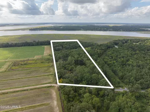 72 David Green Rd, Saint Helena Island, SC 29920