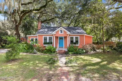 411 Heyward St, Beaufort, SC 29902