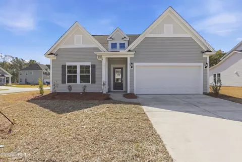 101 Thistle Ln, Beaufort, SC 29907