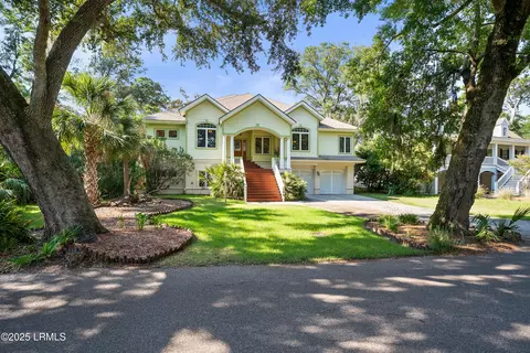 128 Davis Love Dr, Fripp Island, SC 29920
