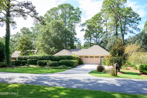 25 Towhee Rd, Hilton Head Island, SC 29926