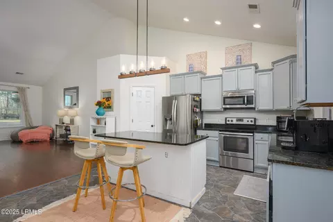 26 Bartons Run Dr, Bluffton, SC 29910 photo 13