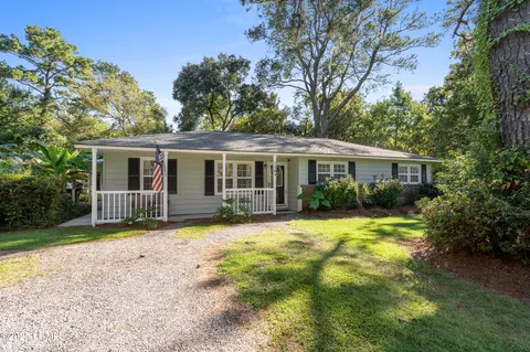 2504 Duncan Dr, Beaufort, SC 29902