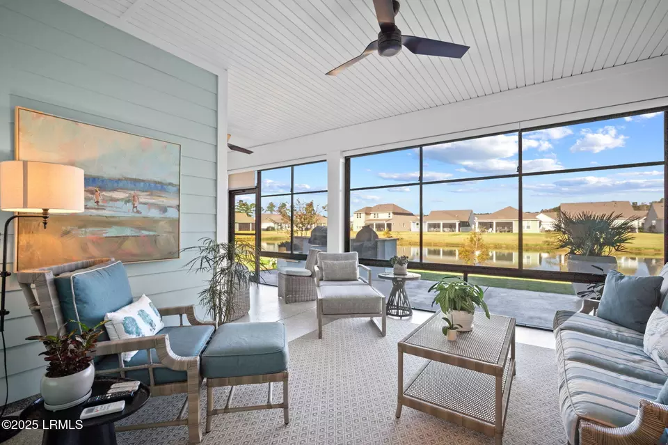 Exterior - 139 Heron Rd, Bluffton, SC 29910 photo 5 of 11