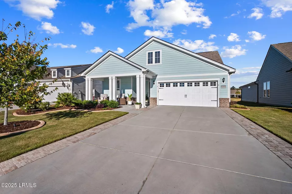 Exterior - 139 Heron Rd, Bluffton, SC 29910 photo 1 of 11