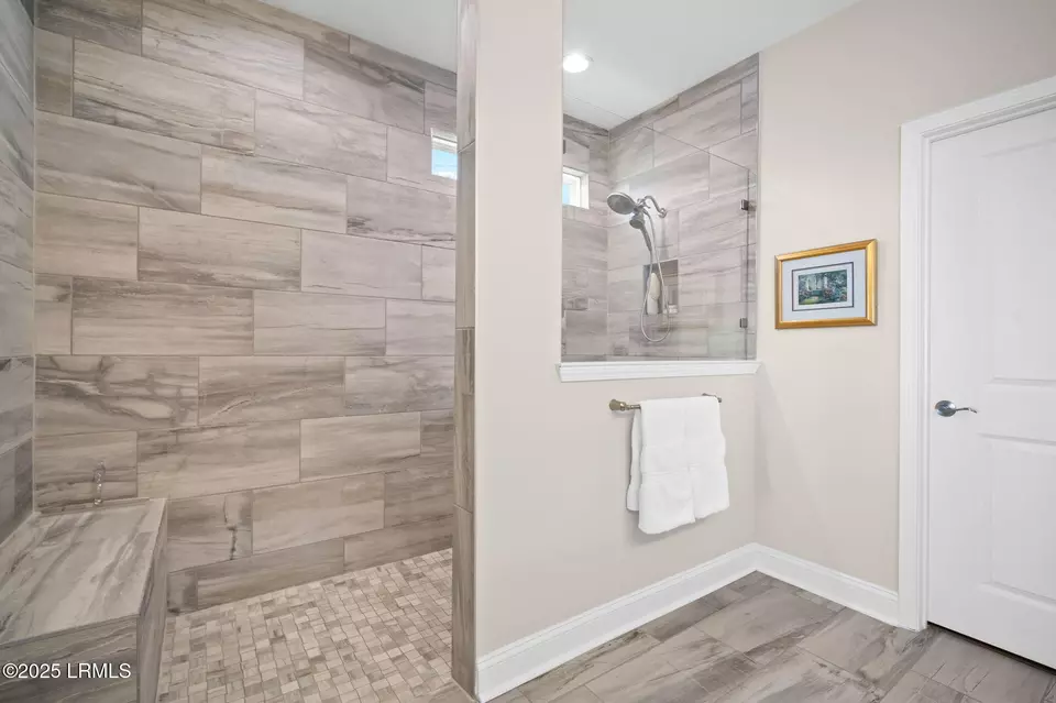 Bath - 139 Heron Rd, Bluffton, SC 29910 photo 4 of 6