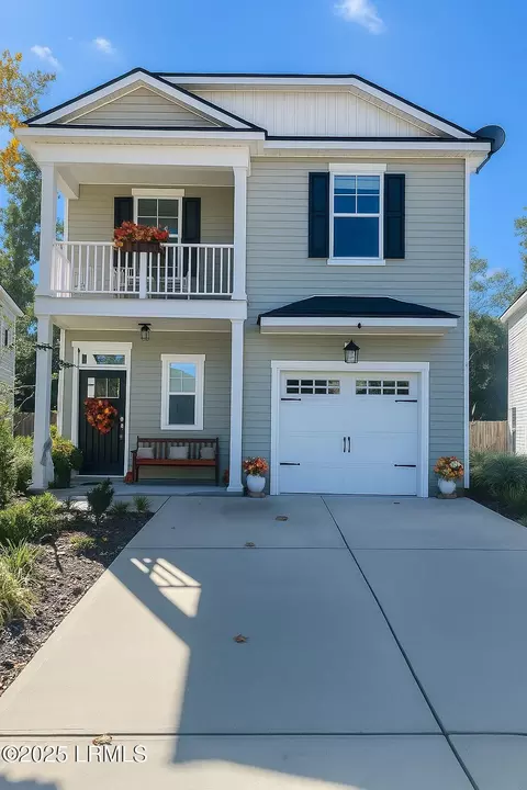7 Cabbage Palm Ln, Bluffton, SC 29910