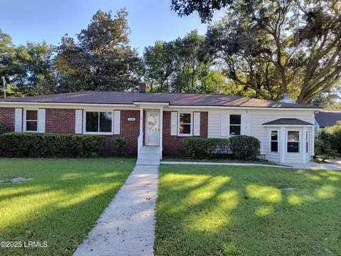 4004 Janna St, Beaufort, SC 29906