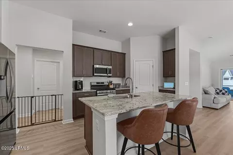 27 Anthem Dr, Bluffton, SC 29910 photo 3